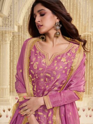 Golden Gaze – Regal Indian Dresses