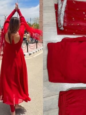 Golden Gaze – Regal Indian Dresses