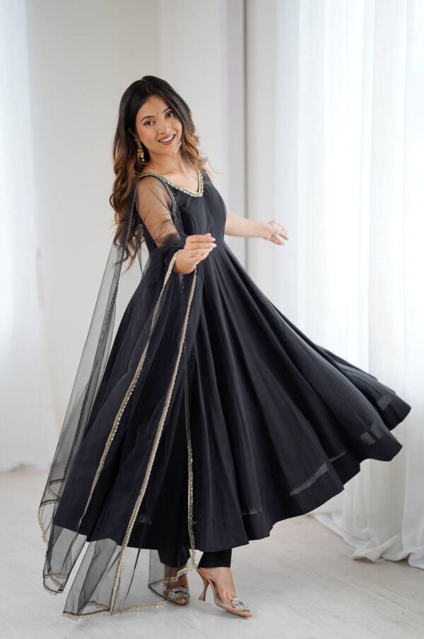 Black Color Sleeveless Roman Silk Chanderi Anarkali Suit