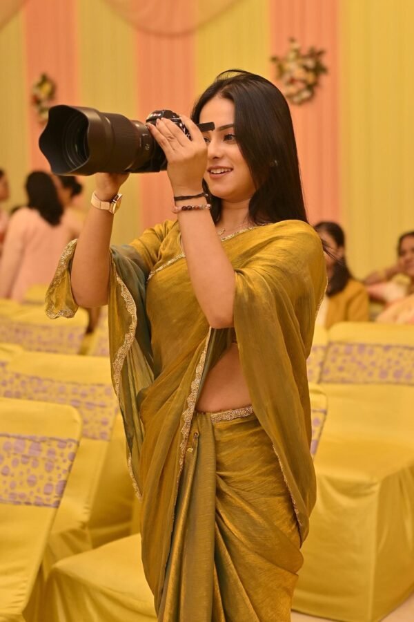 Luxurious Two-Tone Fendy Chiffon Saree