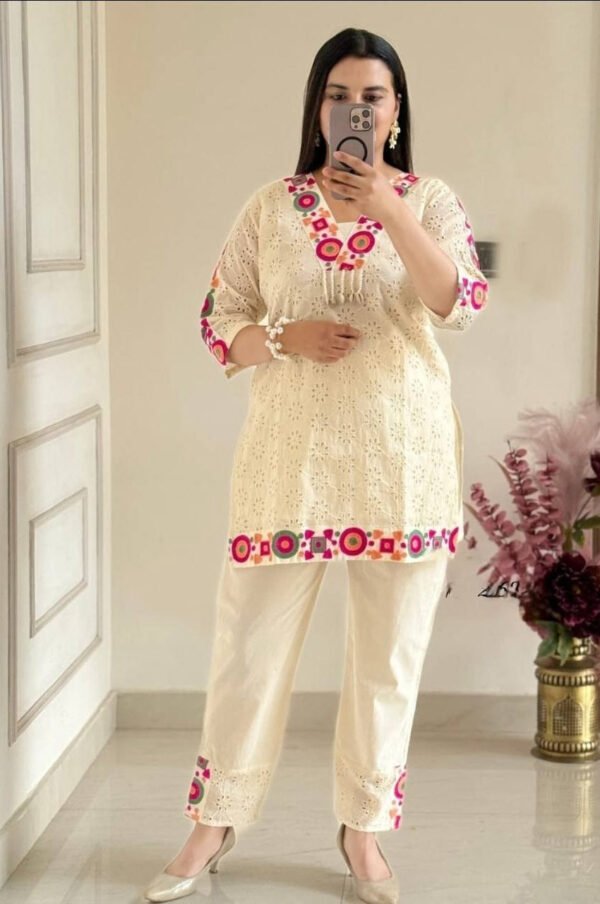 ZSR-3137_2.jpg Festival Special Off White Khadi Cotton Co-Ord Set