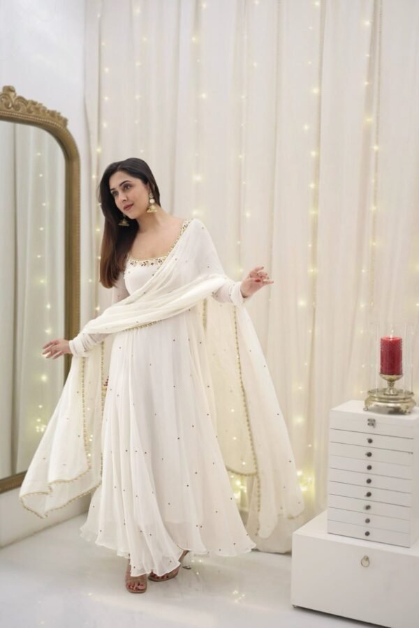 panjwaniwhite_2.jpg Gorgeous Apsara White Anarkali Suit Set